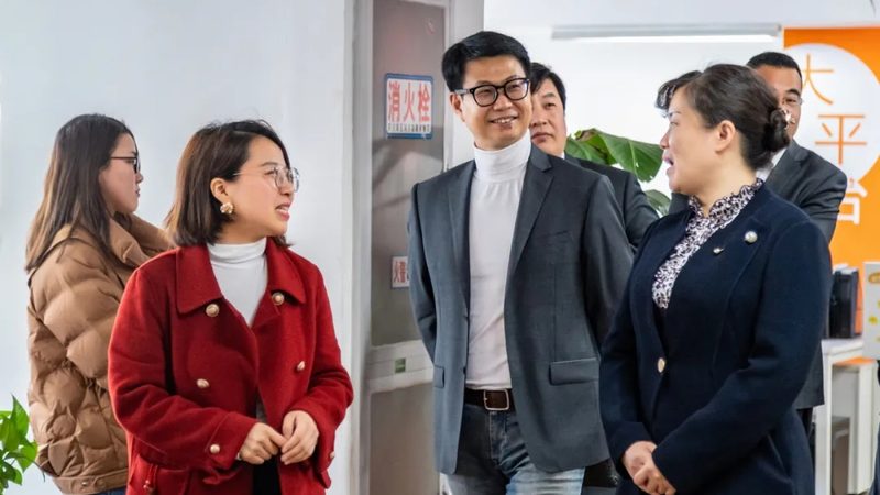 传媒公司如何通过异业合作拓展客户资源**